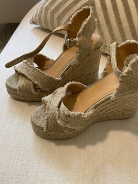 Gold Metallic Castaner Especrille